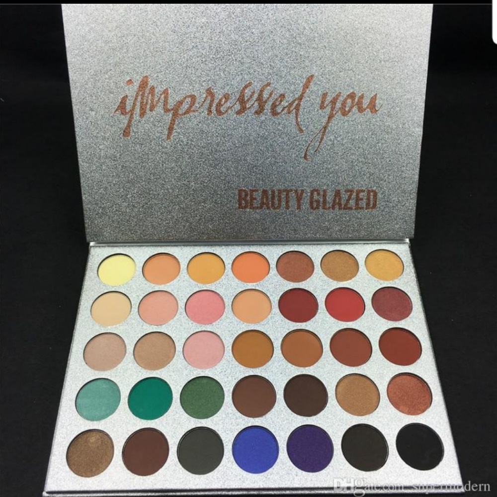 Shimmer Glitter Eye Shadow Palette Matte